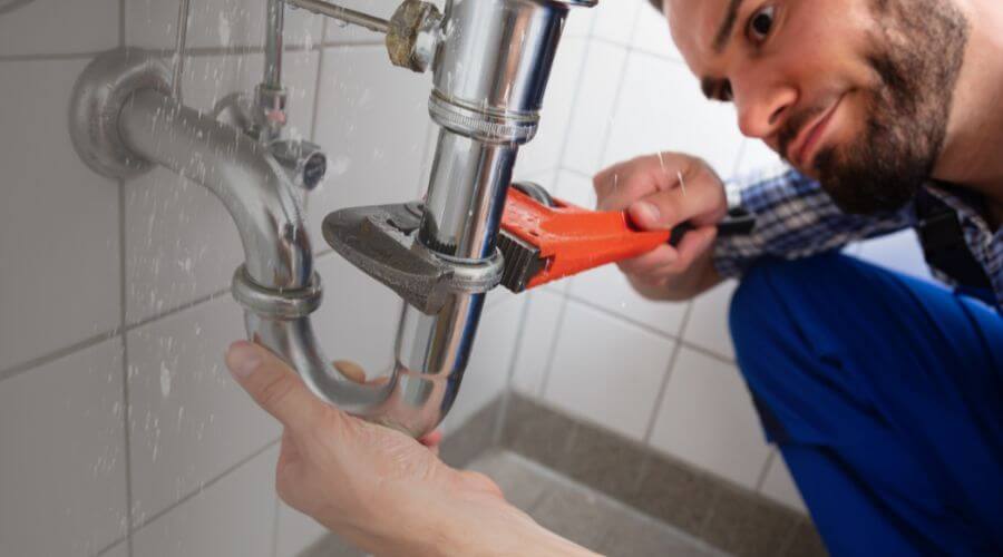 Professional same day plumber services in Barstow, TX